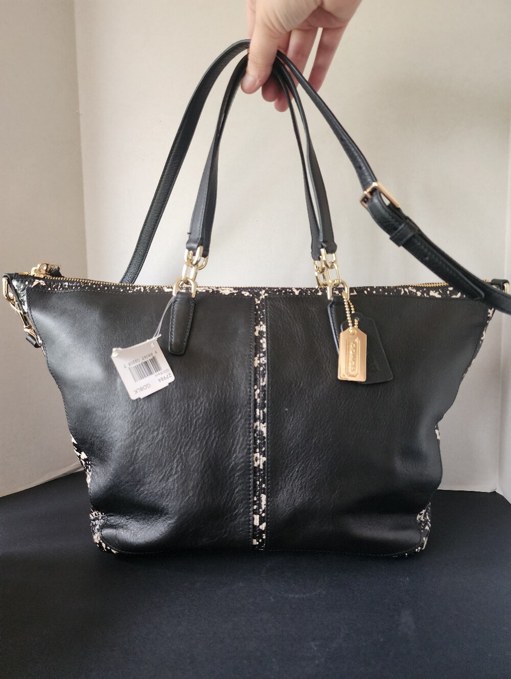 ✨️NWT✨️ Coach Bleecker Cooper 2Way Zip Top Tote, Black & White, 2013, $518 MSRP